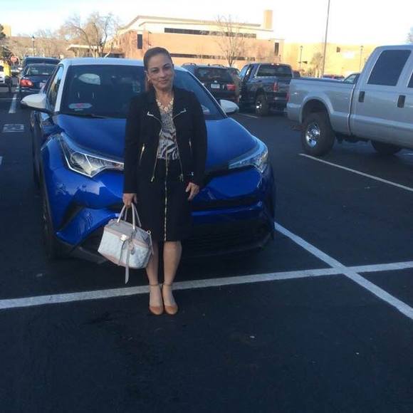 Meet your Posher, Sara - Picture 1 of 1